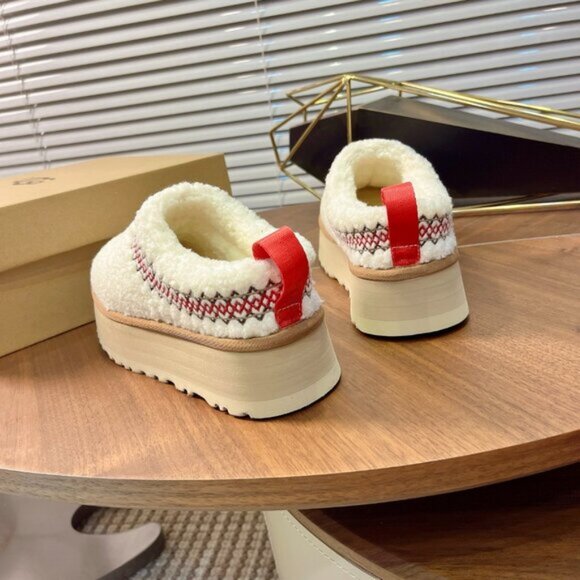 UGG TAZZ UGG BRAID SHEEPSKIN PLATFORM SLIPPERS SHOES - Picture 6 of 9